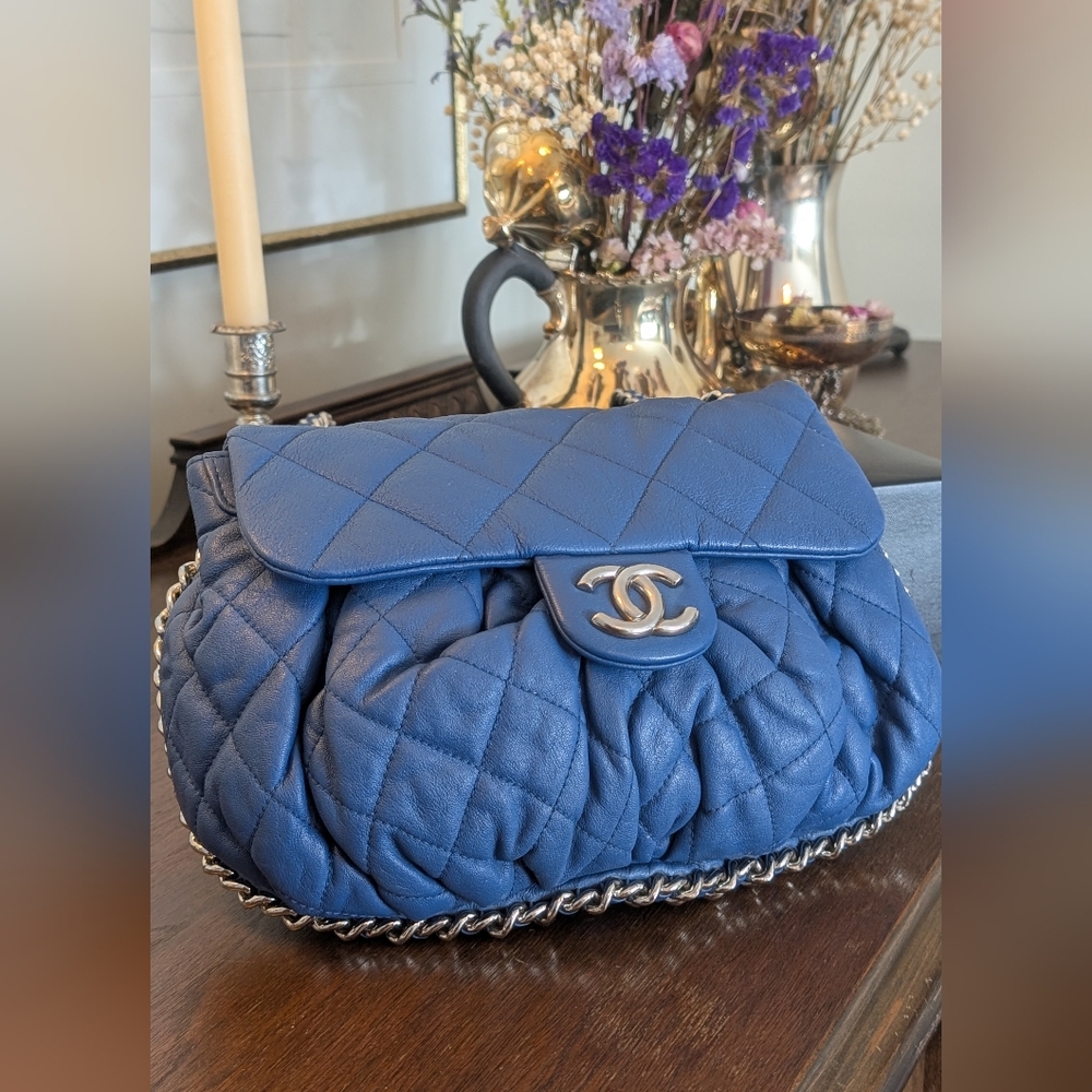 Chanel Blue Quilted Leather Chain Bag - Picture 3 of 16